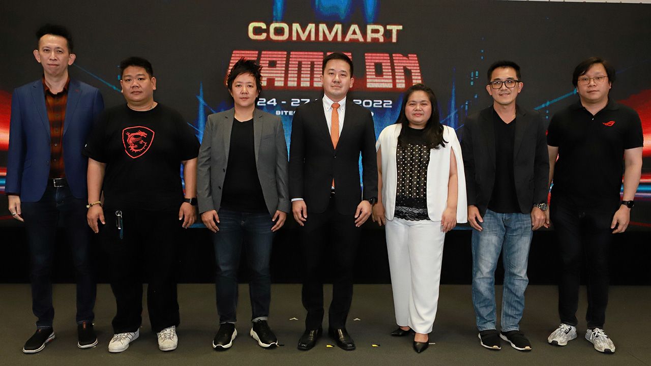 อย่าพลาด - บุญเลิศ นราไท และ พรชัย จันทรศุภแสง แถลงข่าวการจัดงาน “Commart Game On” มหกรรมสินค้าไอทีส่งท้ายปี ระหว่าง 24-27 พ.ย. ที่ไบเทค บางนา โดยมี ธีรวิทย์ แม่นชนะ, ปภาวี วิชชุปรีชา และ วินัย อมรวิรัตนสกุล มาร่วมแถลงด้วย ที่สามย่านมิตรทาวน์ วันก่อน.