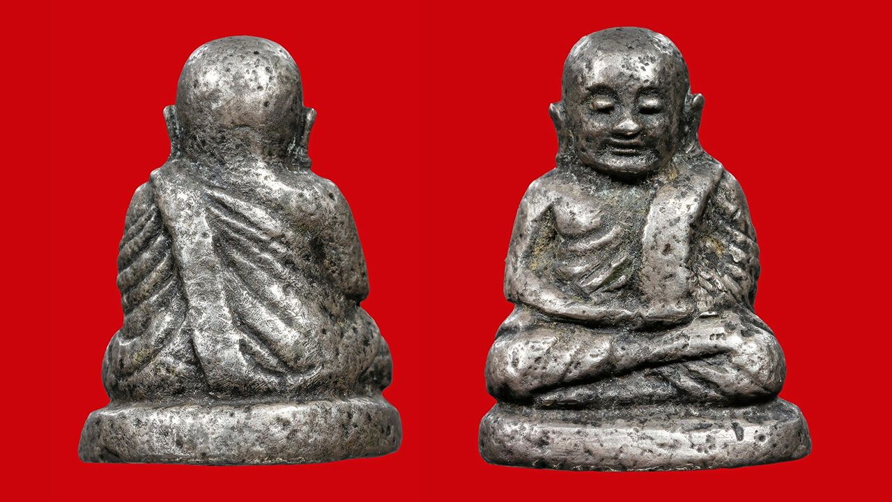 รูปเหมือนหล่อโบราณ เนื้อเงิน หลวงพ่อเงิน พุทธโชติ วัดบางคลาน ของกำนันมานะ คงวุฒิปัญญา.