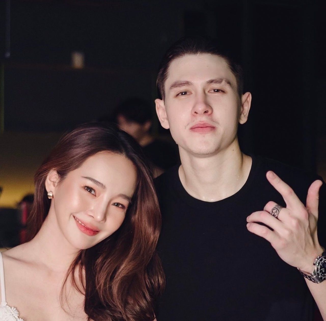 กวินท์-ปุ้มปุ้ย