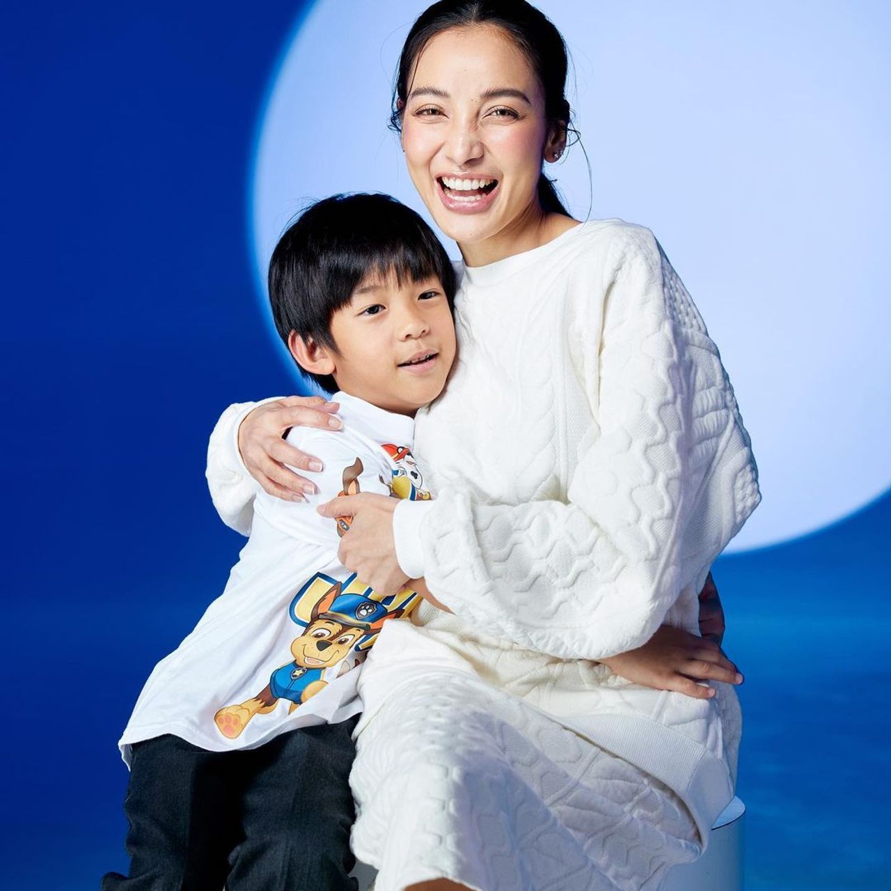 แพท ณปภา และน้องเรซซิ่ง ขอบคุณภาพจากไอจี @pat_napapa