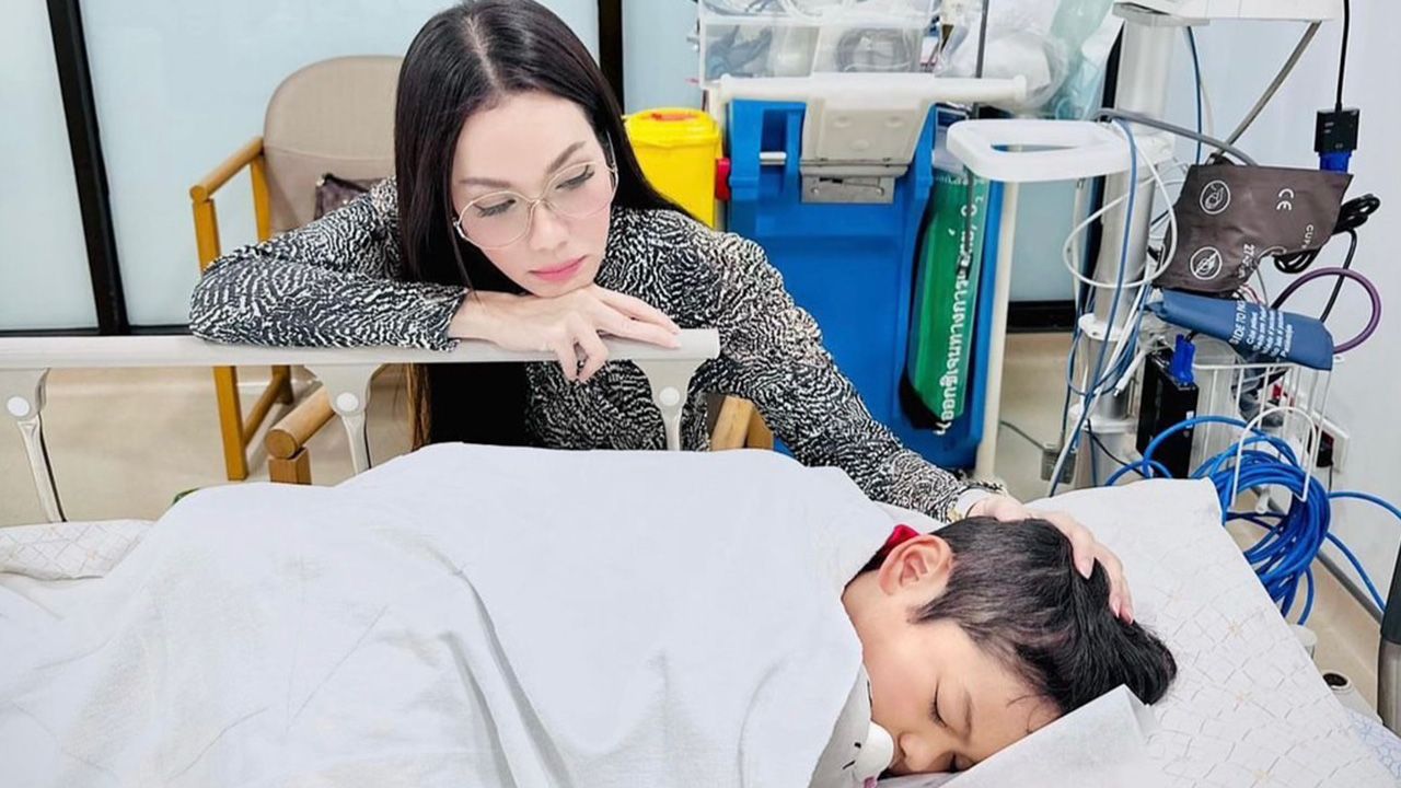 สงสารจับใจ อ๋อม สกาวใจ แจ้งข่าว น้องจอมทัพ ป่วย นอนรอห้องแอดมิต