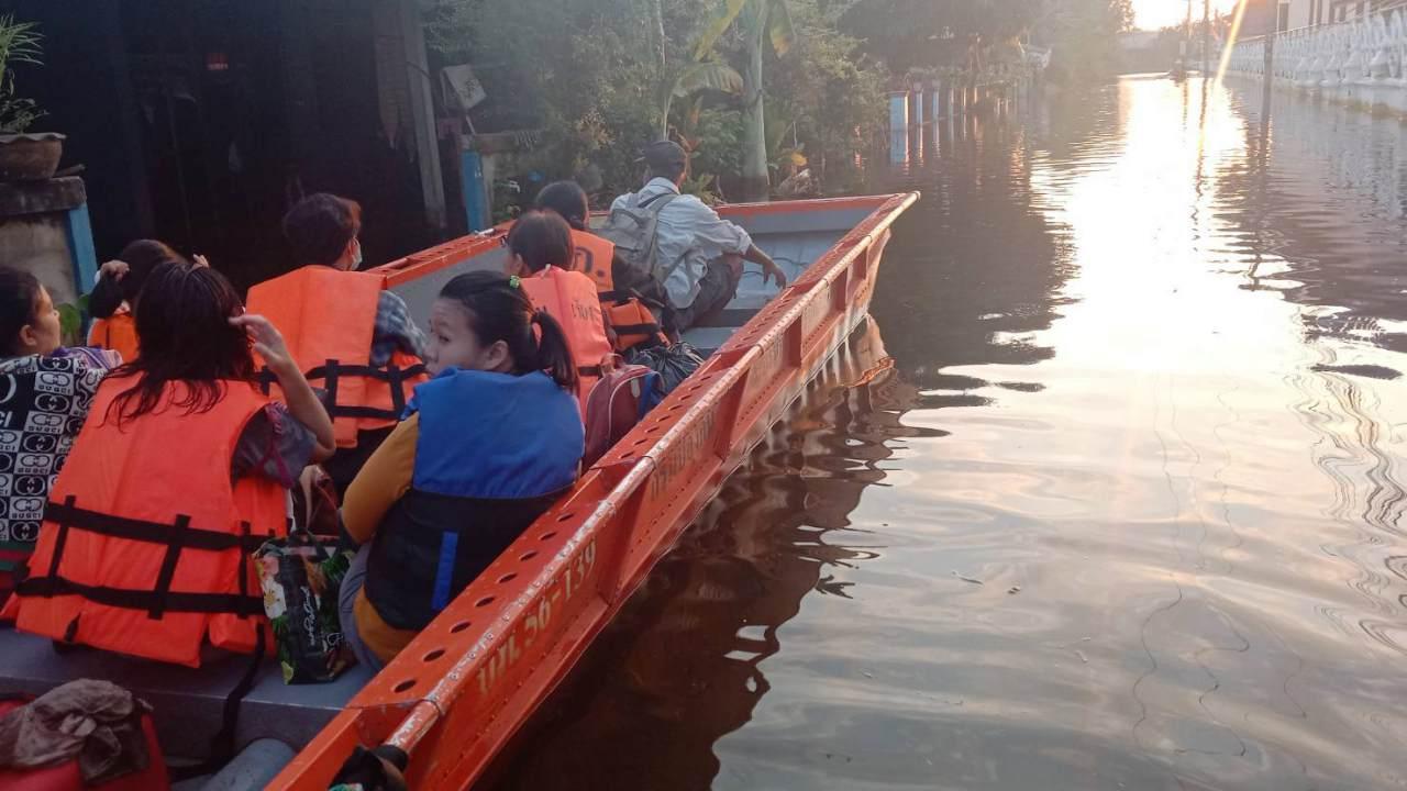 อัปเดตสถานการณ์ "น้ำท่วม" 14 จังหวัด เร่งประเมินความเสียหาย ช่วยผู้ประสบภัย