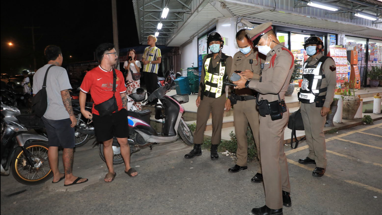 "เร่งล่ายกก๊วน" วินโหด พาลูกยกพวก รุมยำ-แทงพ่อค้าลูกชิ้นพิการปางตาย