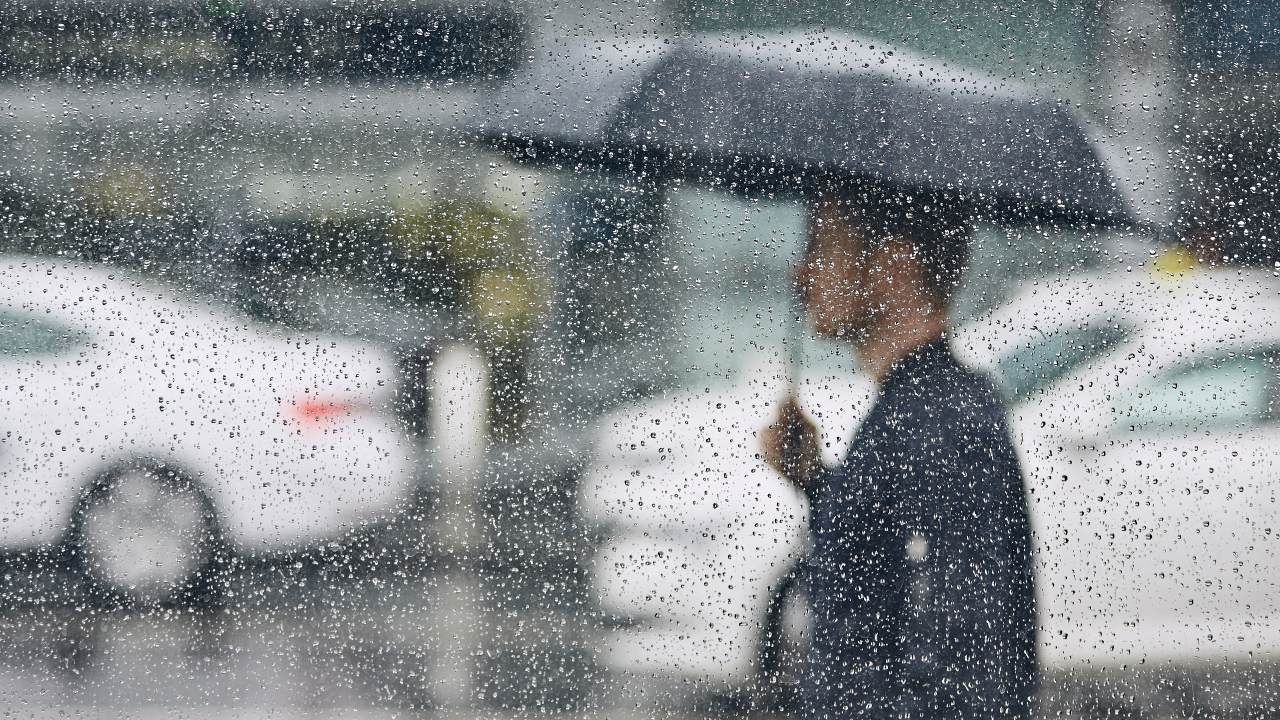 ประกาศฉบับ 11 เตือน "ฝนตกหนักมาก" หลายจังหวัดระวังน้ำท่วมฉับพลัน