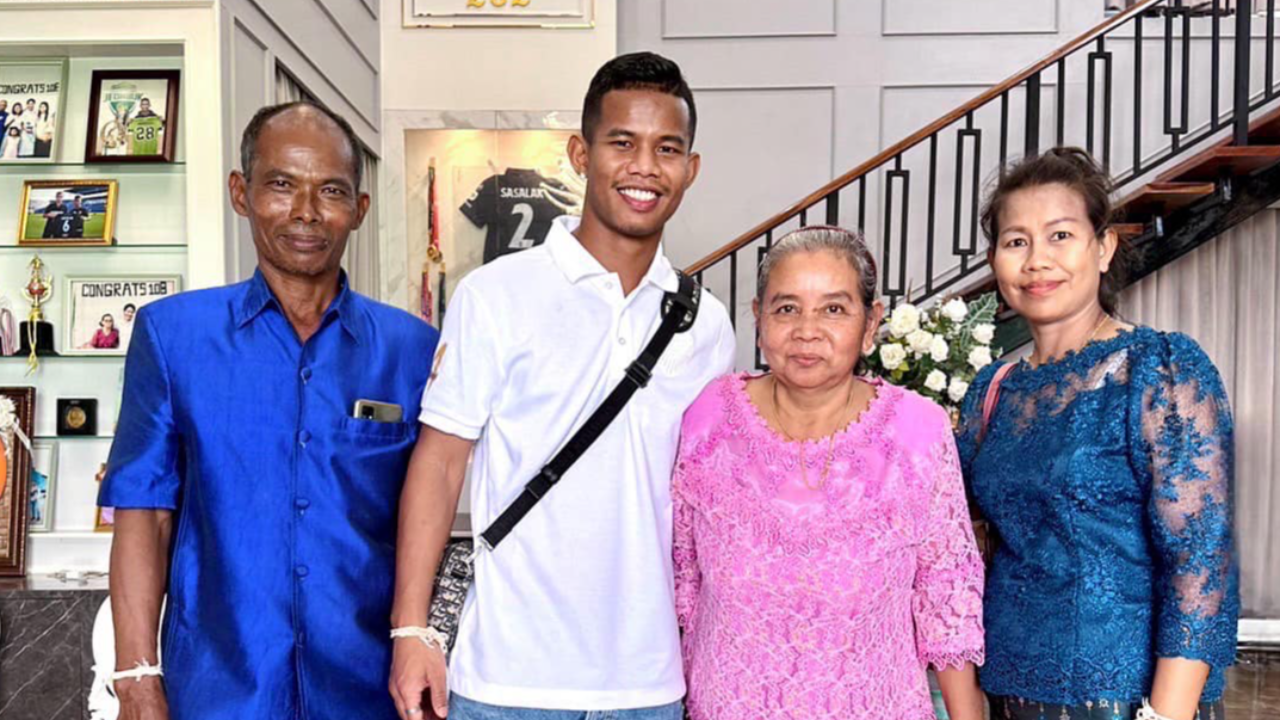 "ศศลักษณ์" เผยโดนดูถูกมา 6 ปีเต็ม ก่อนทำตามฝันสำเร็จสร้างบ้านให้ครอบครับอยู่สบาย