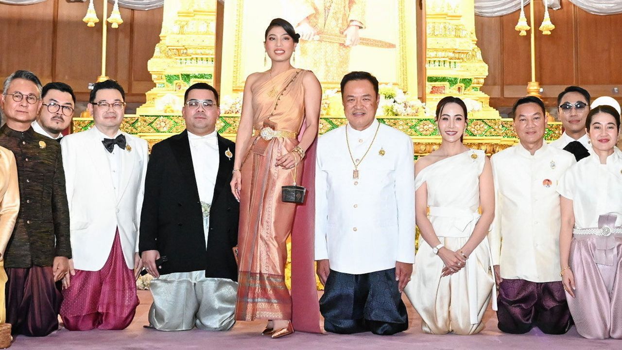 สมเด็จพระเจ้าลูกเธอ เจ้าฟ้าสิริวัณณวรี นารีรัตนราชกัญญา เสด็จไปทอดพระเนตรการแสดงโขนมูลนิธิส่งเสริมศิลปาชีพ เรื่องรามเกียรติ์ ตอน “พระจักราวตาร” ณ หอประชุมใหญ่ ศูนย์วัฒนธรรมแห่งประเทศไทย เขตห้วยขวาง เมื่อวันก่อน.