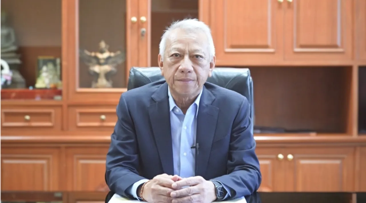 พิพัฒน์ รัชกิจประการ