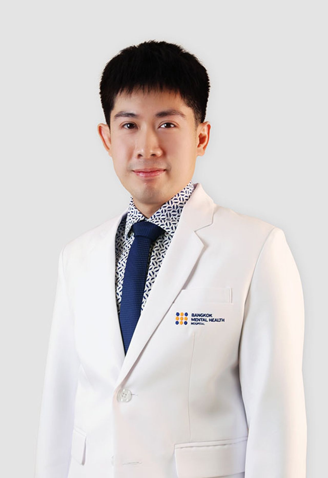 นายแพทย์ณชารินทร์ พิภพทรรศนีย์ จิตแพทย์โรงพยาบาล BMHH – Bangkok Mental Health Hospital
