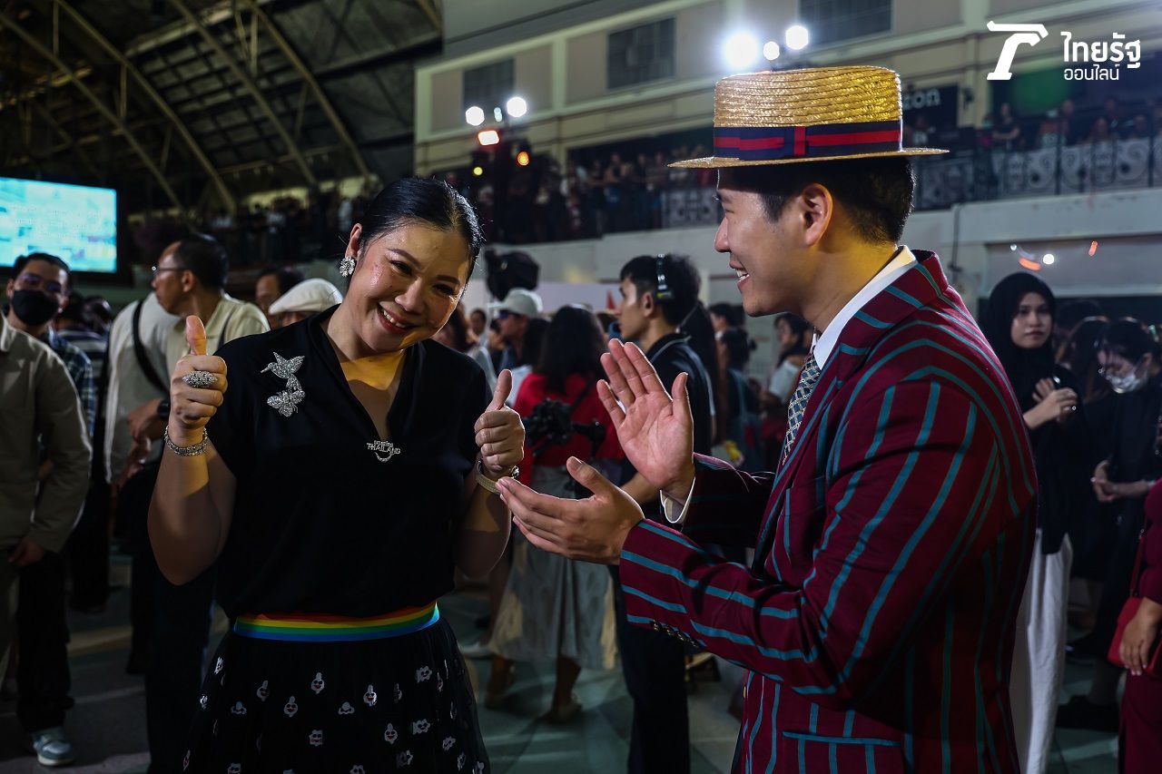 นางสาวฐาปนีย์ เกียรติไพบูลย์ ผู้ว่าการการท่องเที่ยวแห่งประเทศไทย