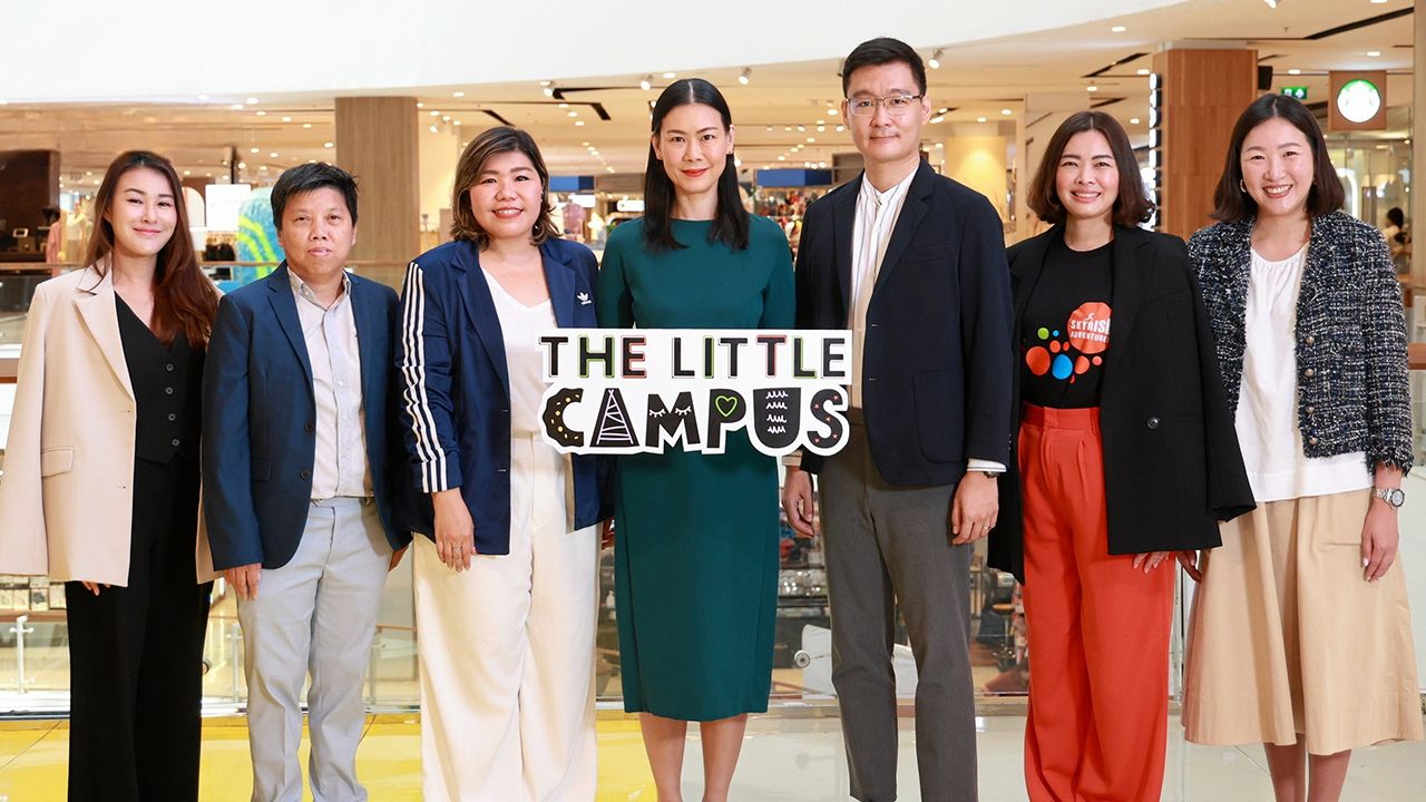 เรียน+เล่น นภพรรษ ฤดีสุนันท์ และ มณีจันทร์ สมิทธิสมบูรณ์ เปิดแคมเปญ “The Little Campus” เพื่อให้เด็กได้เสริมทักษะทั้งการเรียนและการเล่นครบจบที่เดียว โดยมี รัตนธร สัณหอุไร, วรพจน์ อชวธารา และ กนกพร อรุณรัตน์ มาร่วมงานด้วย ที่เซ็นทรัลเวิลด์ วันก่อน.