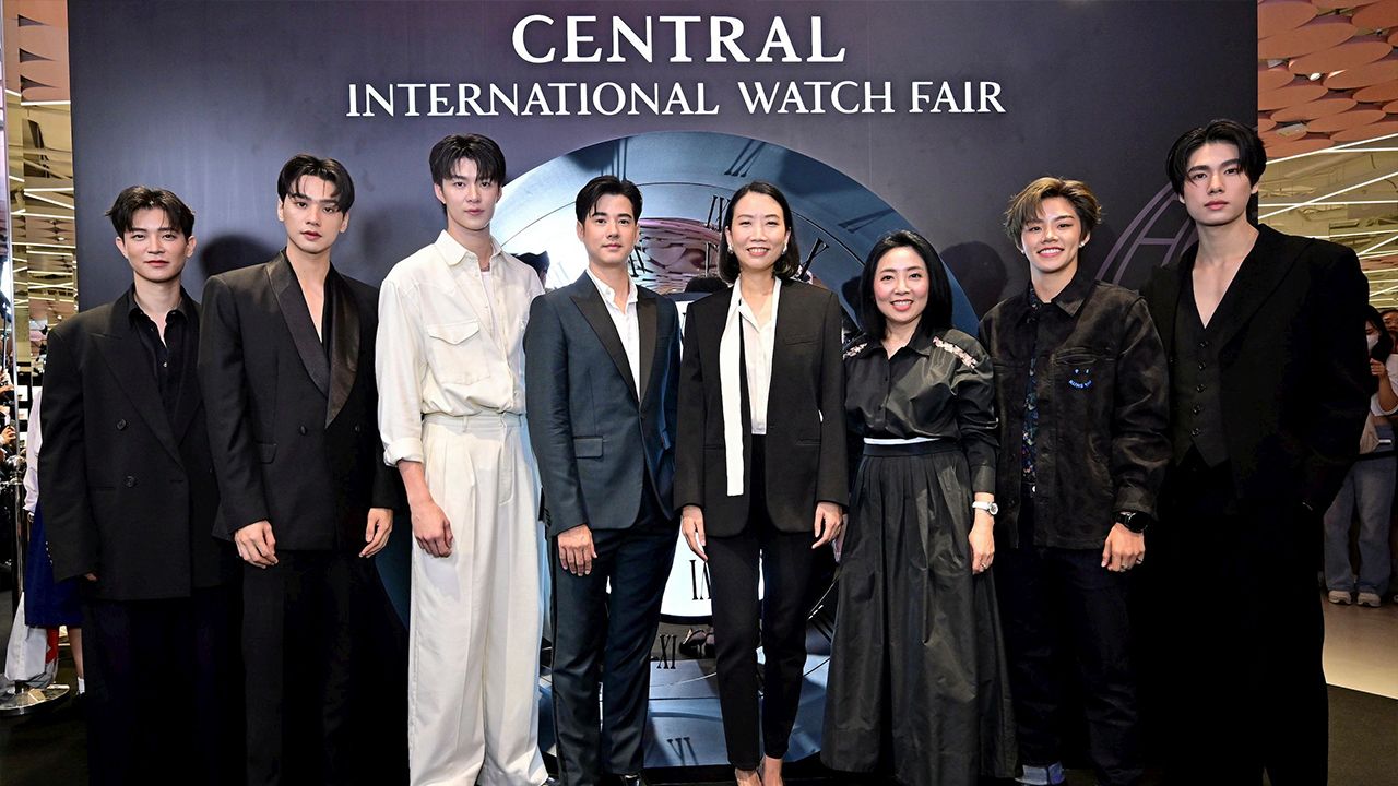 ตามไปชม - ธาพิดา นรพัลลภ จัด “CENTRAL INTERNATIONAL WATCH FAIR 2024” งานแสดงนาฬิกาแบรนด์ระดับโลก จัดถึง 4 พ.ย. พร้อมเปิดตัวโซน WATCH WATCH โดยมี ศิริพร ลิจุติภูมิ, มาริโอ้ เมาเร่อ และ ทรัพย์สิรี แต้รัตนชัย มาร่วมงานด้วย ที่เซ็นทรัล ชิดลม วันก่อน.