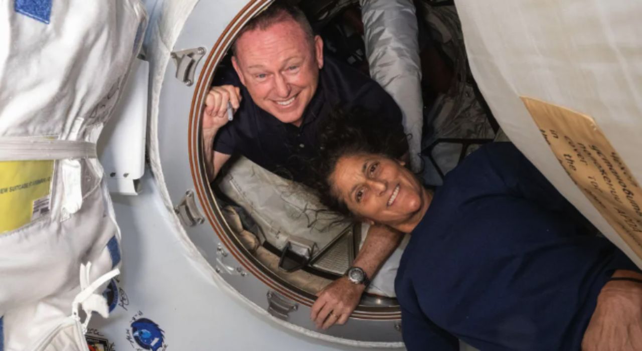 บุตช์ วิลมอร์ และสุนี วิลเลียมส์