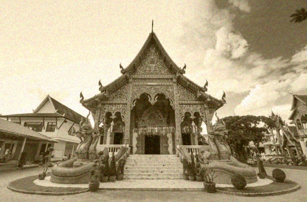 พระรอด กรุวัดมหาวัน วัดมหาวัน (มหาวันวนาราม) เป็นพระอารามหลวง