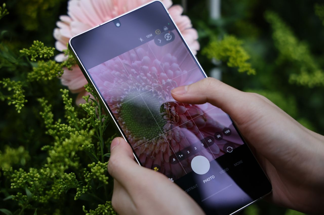 การซูมคือจุดขายหลักของ Galaxy S25 Ultra