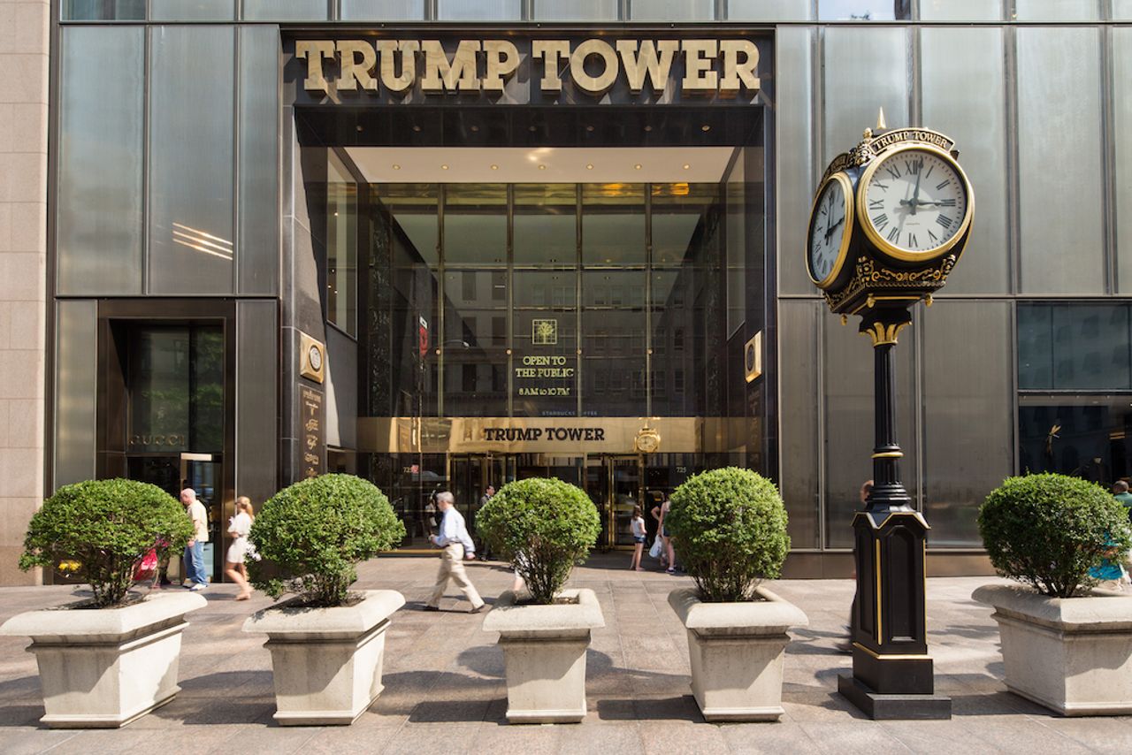 ภาพหน้าตึก Trump Tower