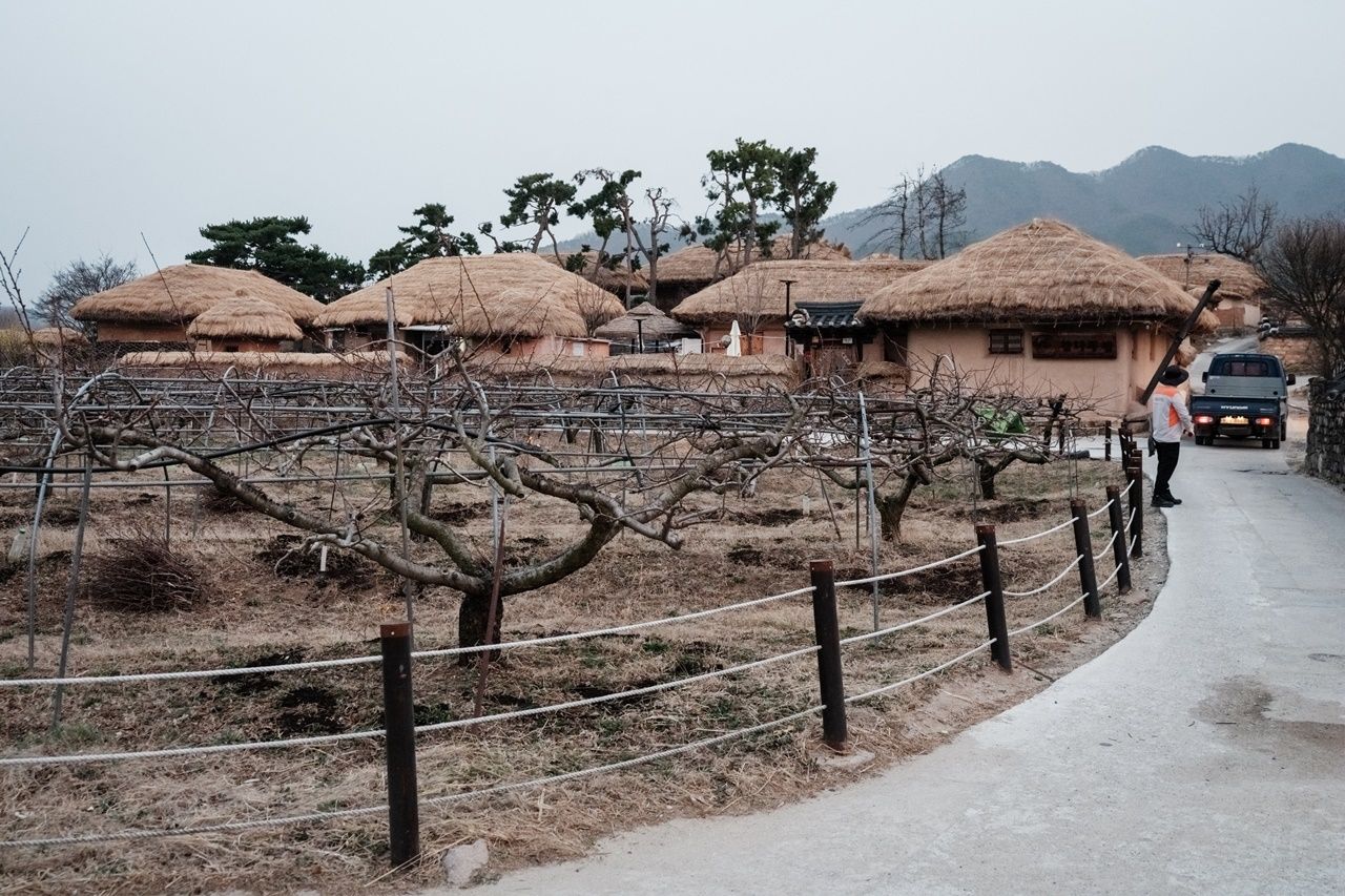 หมู่บ้านชนพื้นเมือง “ฮาฮเว” (Hahoe) ในเมืองอันดง