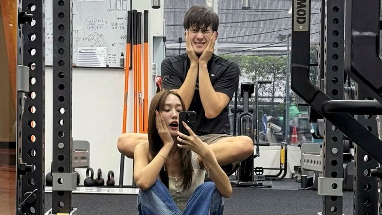 ลงรูปไลฟ์สไตล์แต่ทำไมหวาน! พาย-รินลดา โพสต์รูปทำกิจกรรมต่างๆ มีรูปคู่เข้าฟิตเนสกับ เจมส์ มาร์ สุดมุ้งมิ้ง เชื่อแล้วว่าปรับตัวเข้าหาไลฟ์สไตล์ ของกันและกัน งุงิๆ.