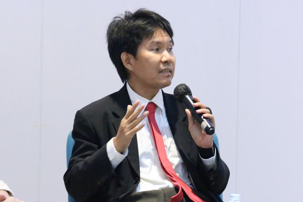 รศ.คณาธิป ทองรวีวงศ์ คณะนิติศาสตร์ ผอ.สถาบันกฎหมายสื่อดิจิทัล มหาวิทยาลัยเกษมบัณฑิต