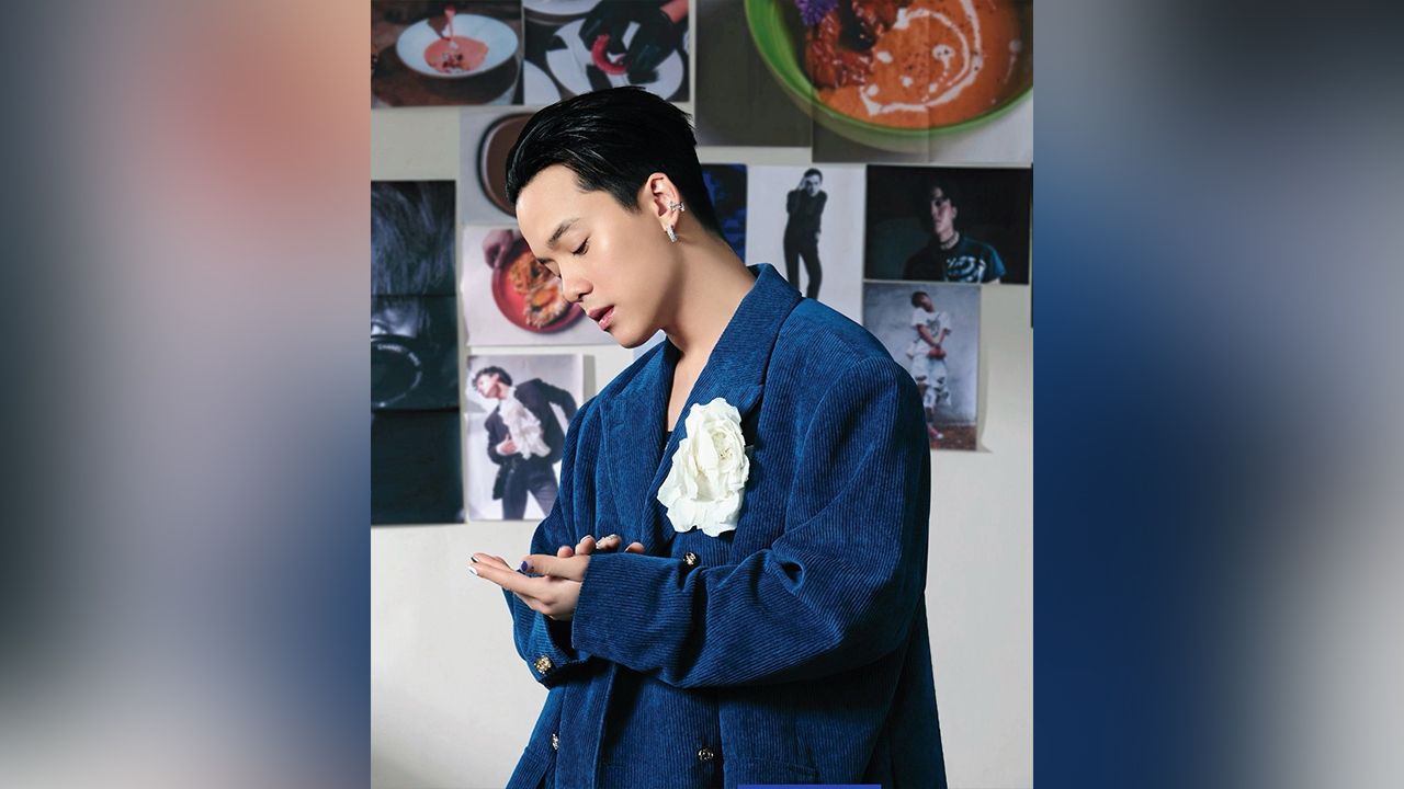 หนุ่มฮอต เจมส์–ธีรดนย์ เตรียมเปิดใจ Says Yes! พร้อมควง แขนเปิดตัว “พี่ชาย” พร้อมเปิดตัวสถานะใหม่ อังคาร 11 มี.ค.นี้ ณ ลานสยามสแควร์.