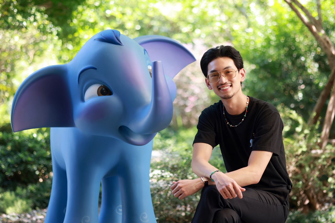 จิรัจ กัลย์จาฤก ผู้อำนวยการฝ่ายการตลาด บริษัท กันตนา กรุ๊ป จำกัด (มหาชน)