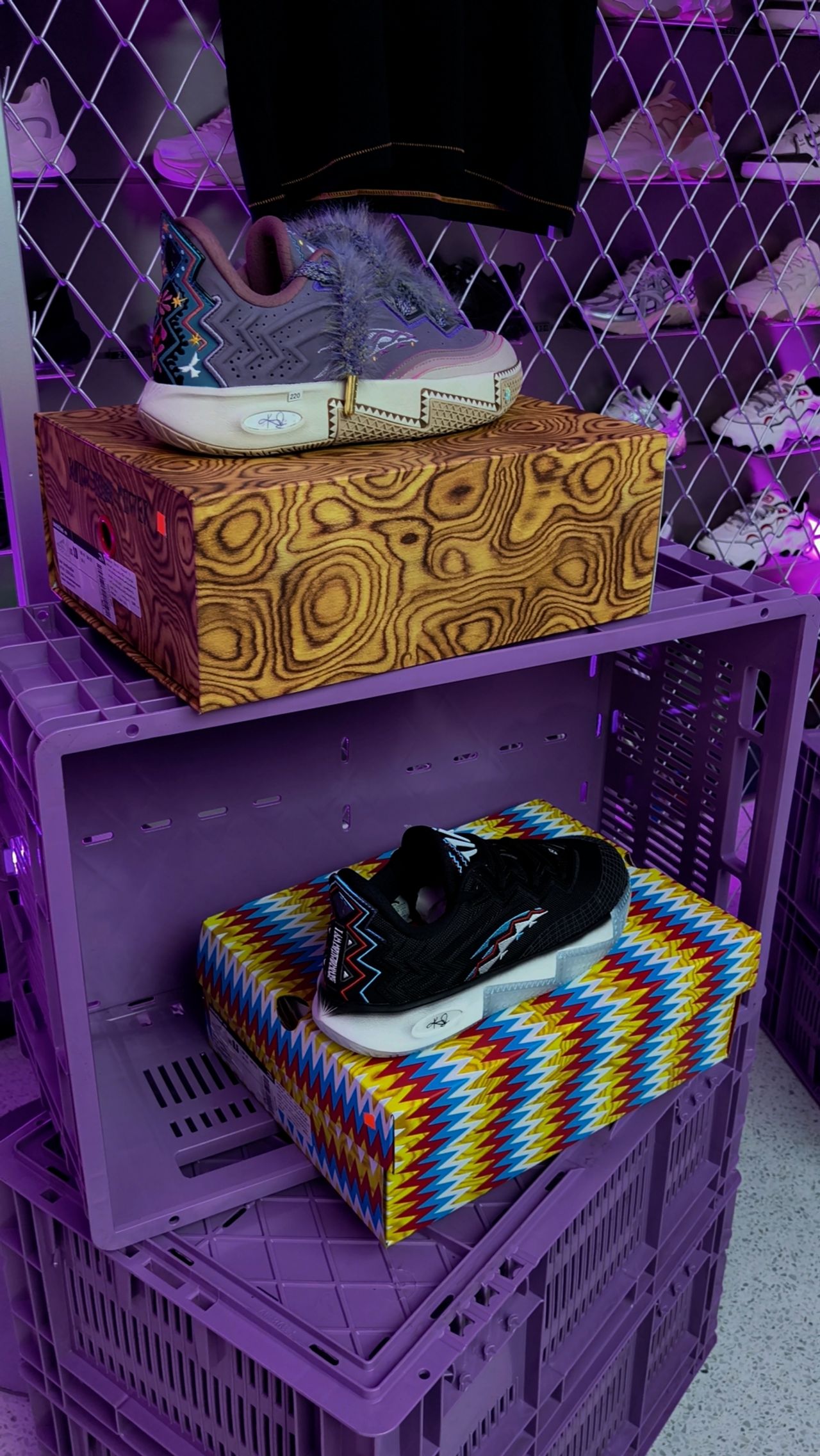 ANTA Kai 2 วางจำหน่ายสองสีแรก Artist on Court และ Muse