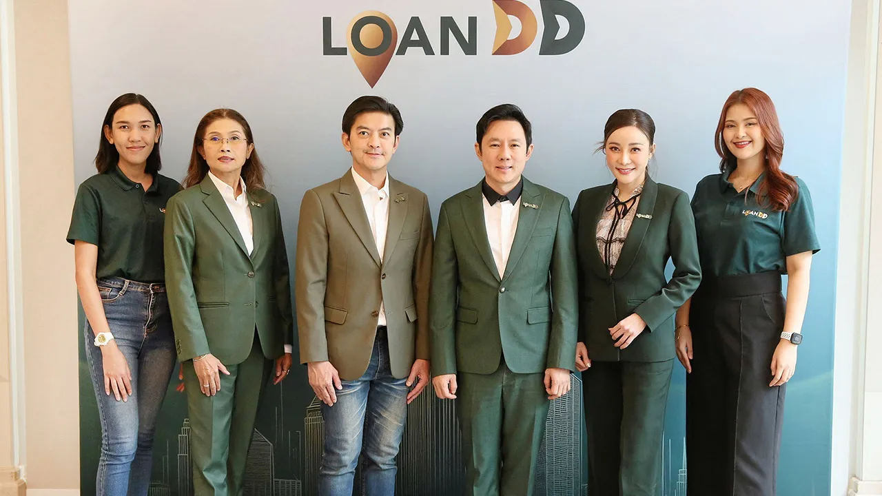ครบวงจร วรวุฒิ กิตติอุดม และ โอภาส ถิรปัญญาเลิศ เปิดตัว “LOAN DD” ธุรกิจตัวกลางแบบครบวงจรสำหรับการขายฝาก-จำนองอสังหาริมทรัพย์ลดขั้นตอนยุ่งยากโปร่งใสและอนุมัติไว โดยมี ธัญลักษณ์ วิชย์โกวิทเทน มาร่วมงานด้วย ที่โรงแรมแกรนด์ เซ็นเตอร์พอยต์ วันก่อน.
