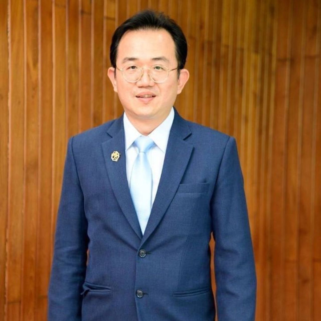 พิเชฐ คุณาธรรมรักษ์ อธิบดีกรมการขนส่งทางราง (ขร.)