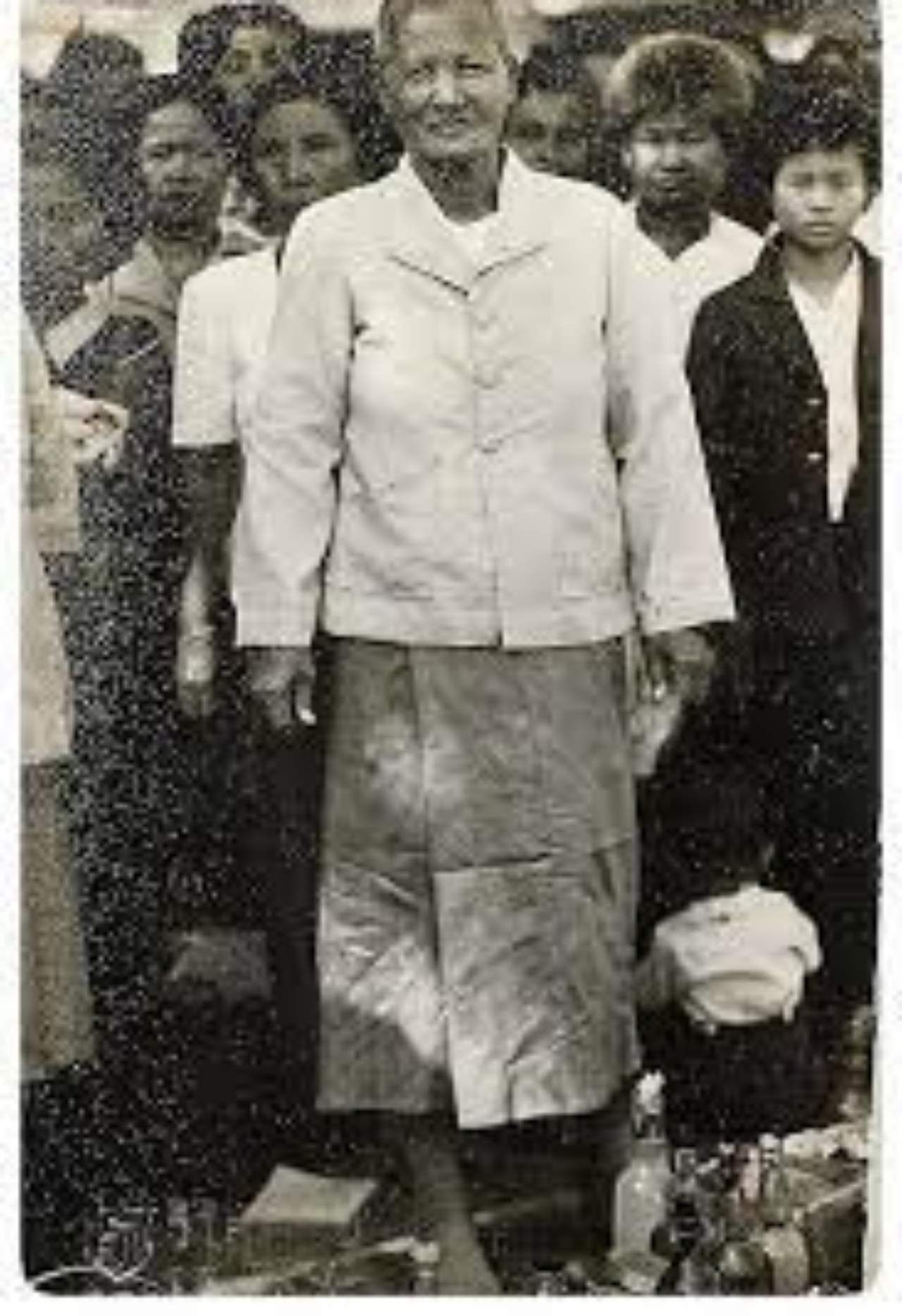  คุณแม่บุญเรือน โตงบุญเติม