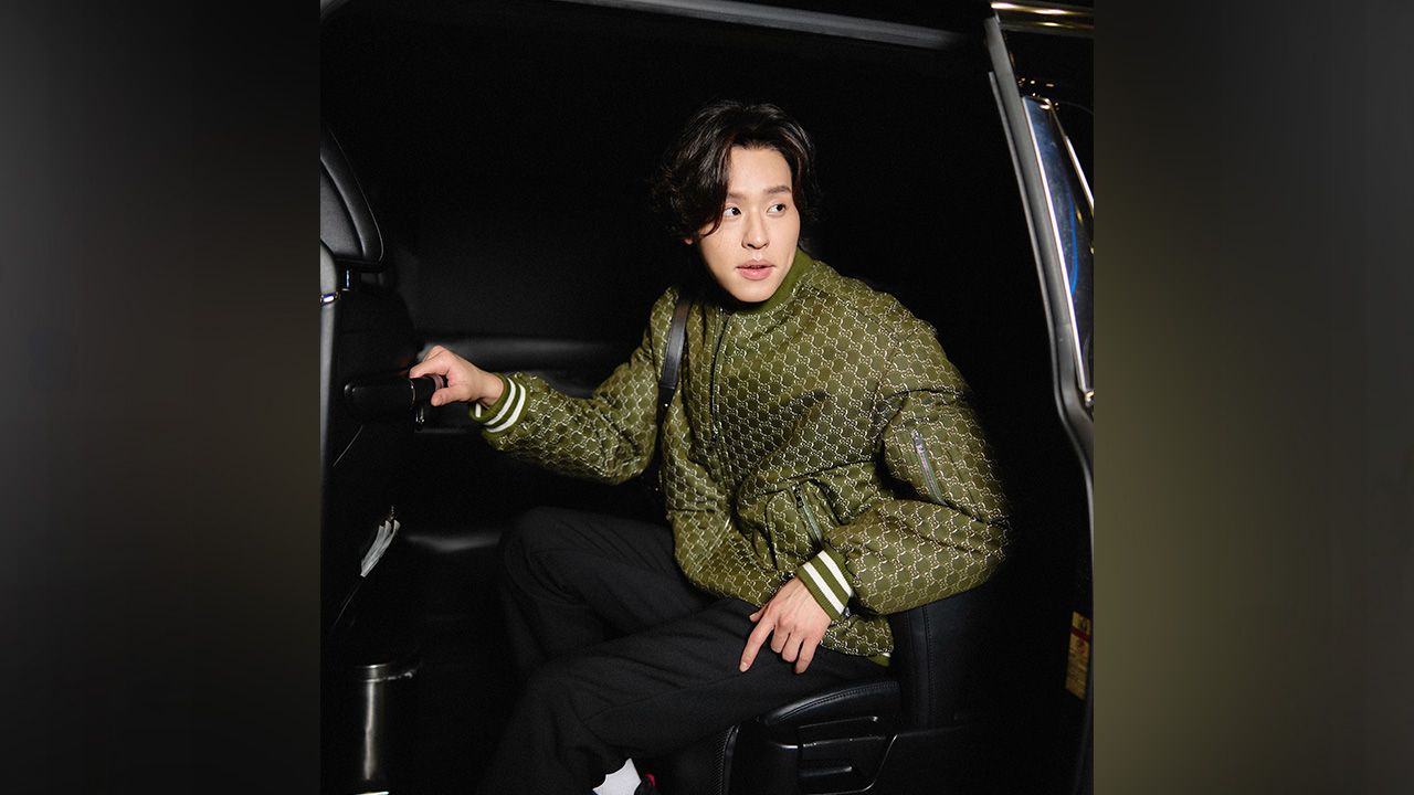 ฮีเสิร์ฟสุดๆแค่แอร์พอร์ตลุค บิวกิ้น พุฒิพงศ์ Gucci BA ก็โปรยความหล่อใจละลาย บินลัดฟ้าร่วมงานแฟชั่นโชว์ Gucci Fall/ Winter 2025 ที่มิลานแฟชั่นวีก อิตาลี ปังได้อีก!
