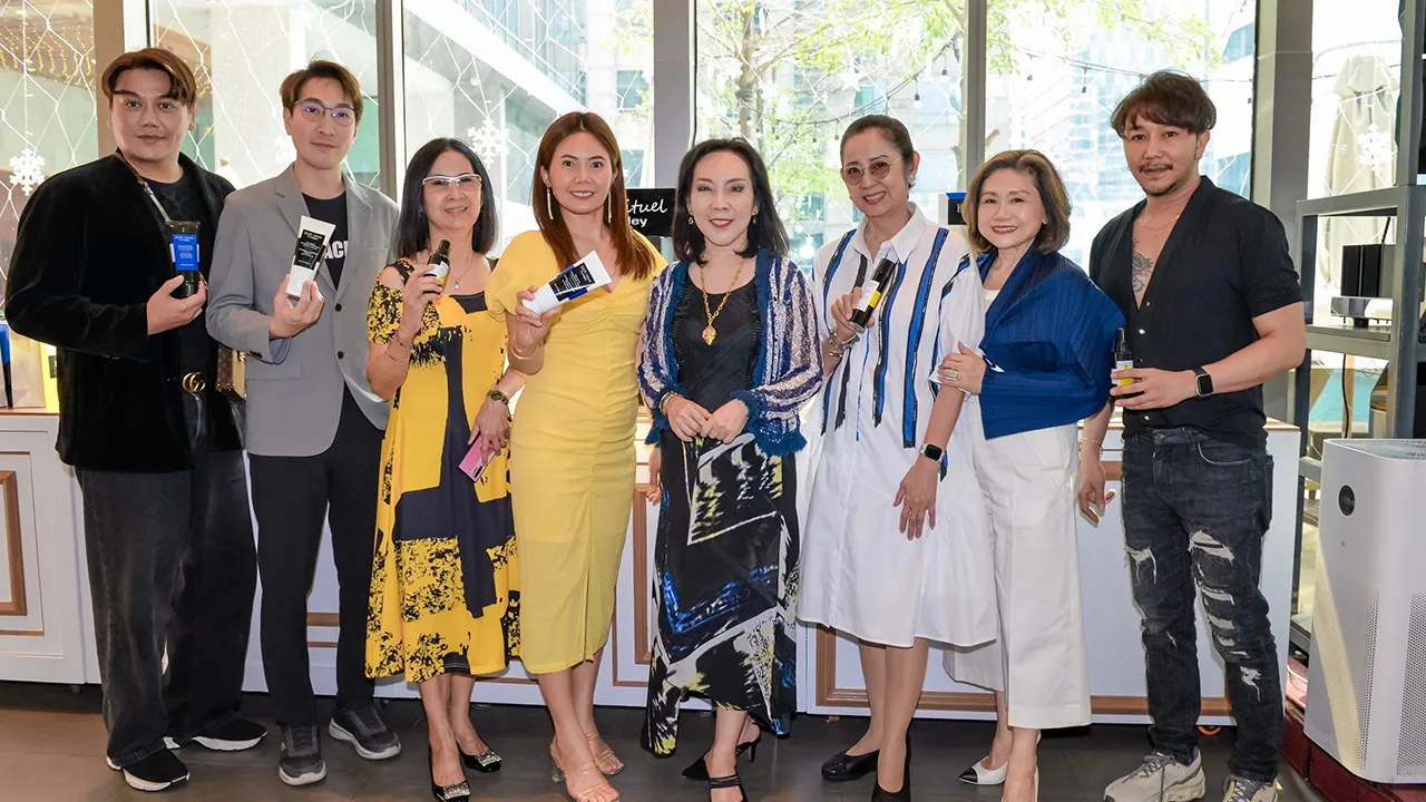 ผมสวย รุจิตร สุธนะเสรีพร เปิดตัว “Intense Nutrition Hair Care Mask” ทรีตเมนต์มาส์กบำรุงผมสูตรเข้มข้นเปลี่ยนผมแห้งเสียให้กลับมามีสัมผัสนุ่มนวลภายใน 5 นาที โดยมี บุษบา เปรมเจริญ, อริยา โหสีลา และ เตชินท์ เมธิอิทธิกุลไพศาล มาร่วมงานด้วย ที่โรงแรมศิวาเทล วันก่อน.