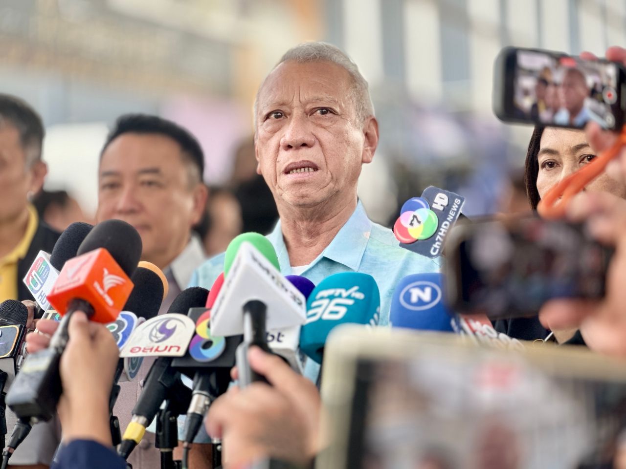 พิพัฒน์ รัชกิจประการ รัฐมนตรีว่าการกระทรวงแรงงาน