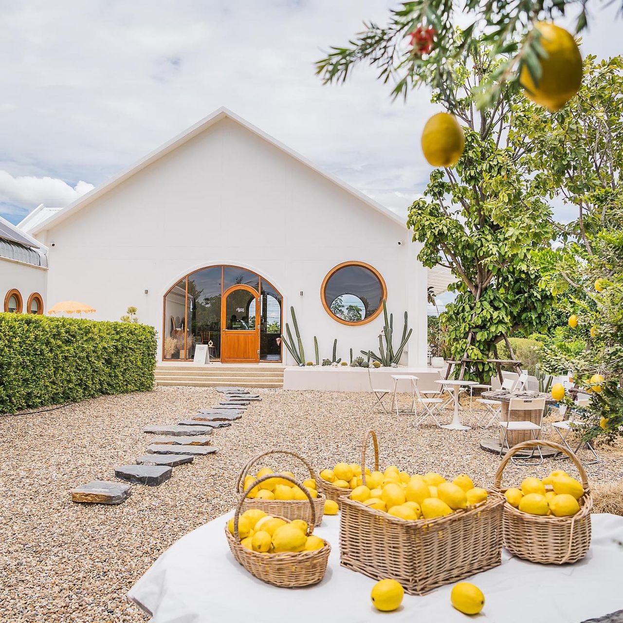 ขอบคุณภาพ : เฟซบุ๊กเพจ SummerBloom Cafe