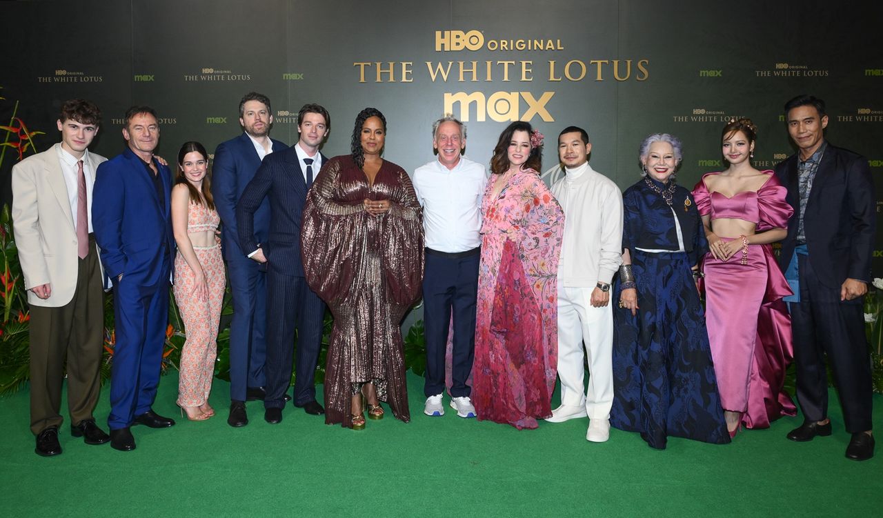 ภาพ Facebook: Max