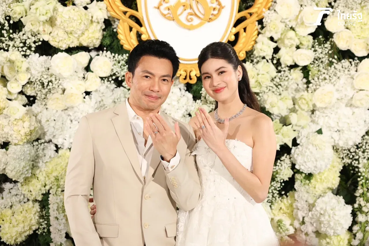 หมอสอง ควง น้องออน ฉลองวิวาห์ เล่าความน่ารัก ภรรยามีแฟนคลับติดตามเยอะมาก