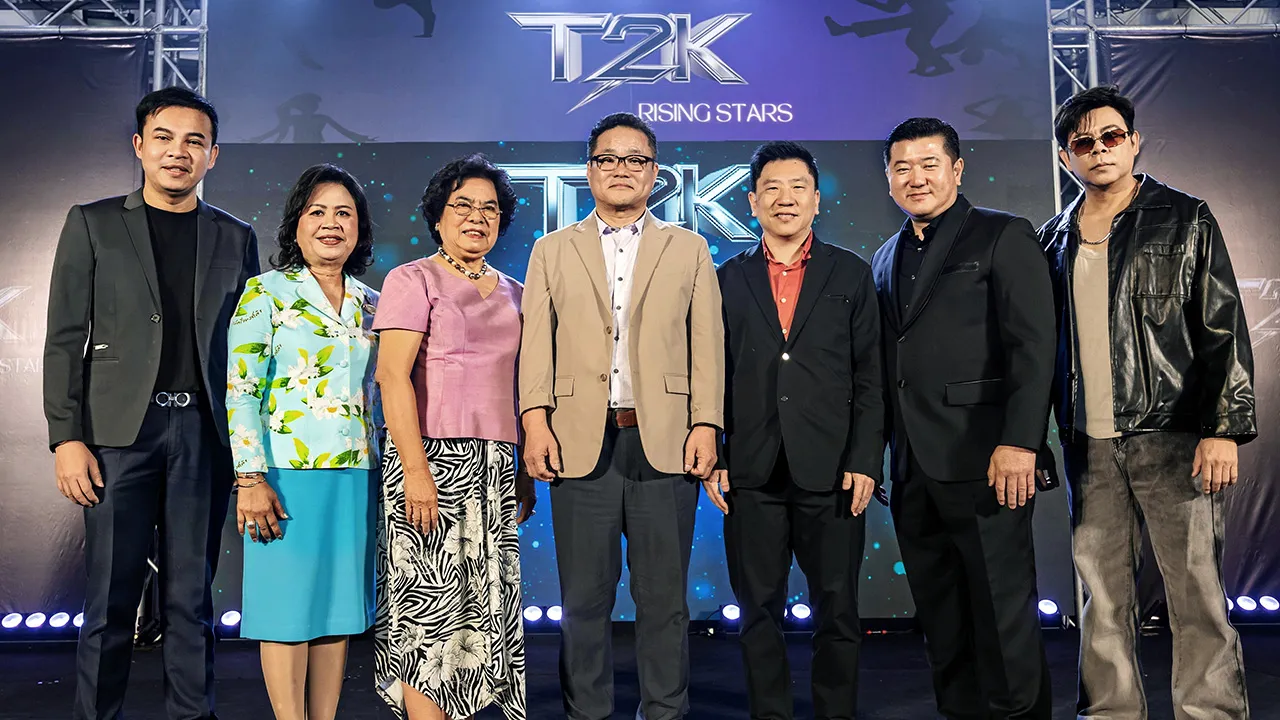 หาคนเก่ง ปาร์ค จู ฮยอน และ อภิชาติ พูนตระกูลเกียรติ เปิดการแข่งขัน “T2K Rising Star Cover Dance Survival” เพื่อให้เยาวชนมีพื้นที่แสดงออกและก้าวสู่การเป็นศิลปินระดับสากล โดยมี ดร.ฉันทนา เปียทอง และ กมลทิพ พยัฆวิเชียร มาร่วมงานด้วย ที่เซ็นทรัล บางนา วันก่อน.