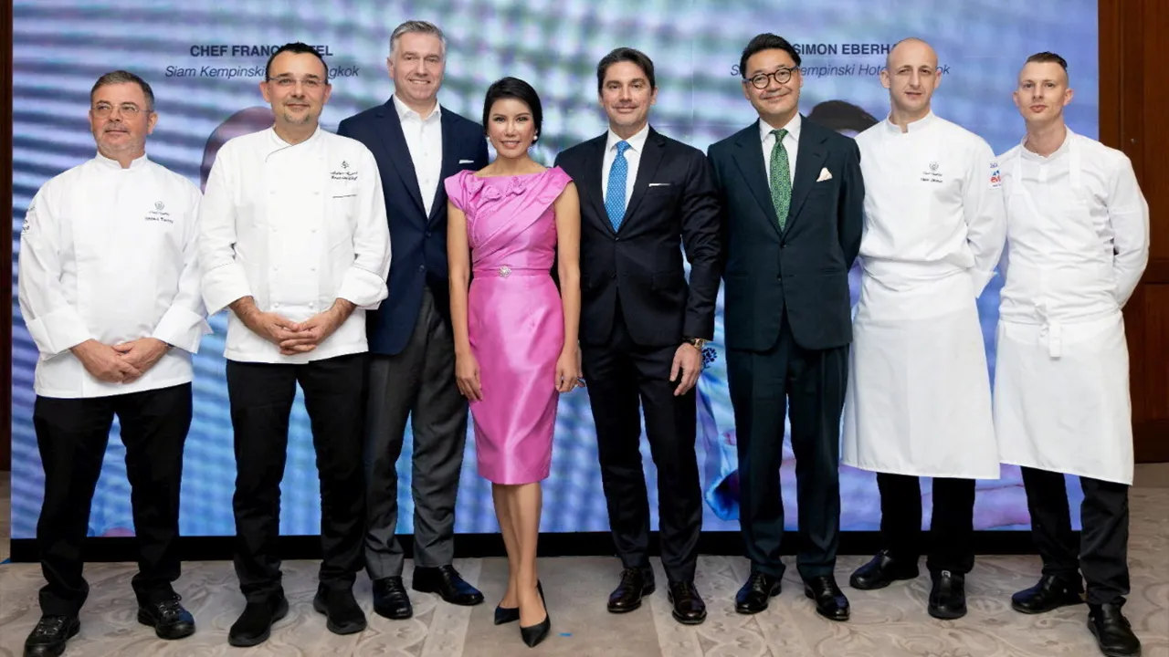 อย่าพลาด นันทิยา อินทรลิบ จัดงาน “Food Tasting” ชวนชิมอาหารเพื่อเตรียมความพร้อมการจัดงาน Bangkok Chef Charity 2025 ครั้งที่ 12 ในวันที่ 29 มี.ค. โดยมี ลูบอช บาร์ทา, ลูก้า เบอนาดิเนตติ และ มาซาฮิสะ โอบะ มาร่วมงานด้วย ที่โรงแรมเดอะ เพนนินซูลา วันก่อน.