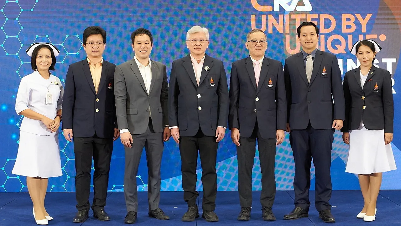 โรคอันตราย รศ.นพ.สุรศักดิ์ ลีลาอุดมลิปิ จัดกิจกรรมบริการวิชาการด้านสุขภาพเนื่องในวันมะเร็งโลก พร้อมนิทรรศการนวัตกรรมหุ่นยนต์ช่วยผ่าตัดปฏิวัติการรักษา โดยมี นพ.ชูศักดิ์ ปริพัฒนานนท์ และ นพ.อดิศร บุญญาภิบาล มาร่วมงานด้วย ที่โรงพยาบาลจุฬาภรณ์ วันก่อน.