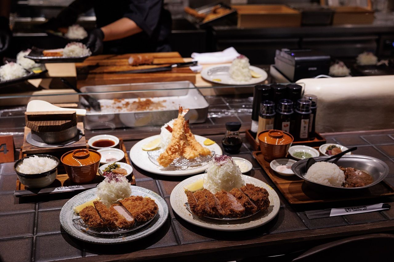 Tonkatsu AOKI ร้านทงคัตสึญี่ปุ่นผู้เชี่ยวชาญด้าน “เซ็นมงเต็น”
