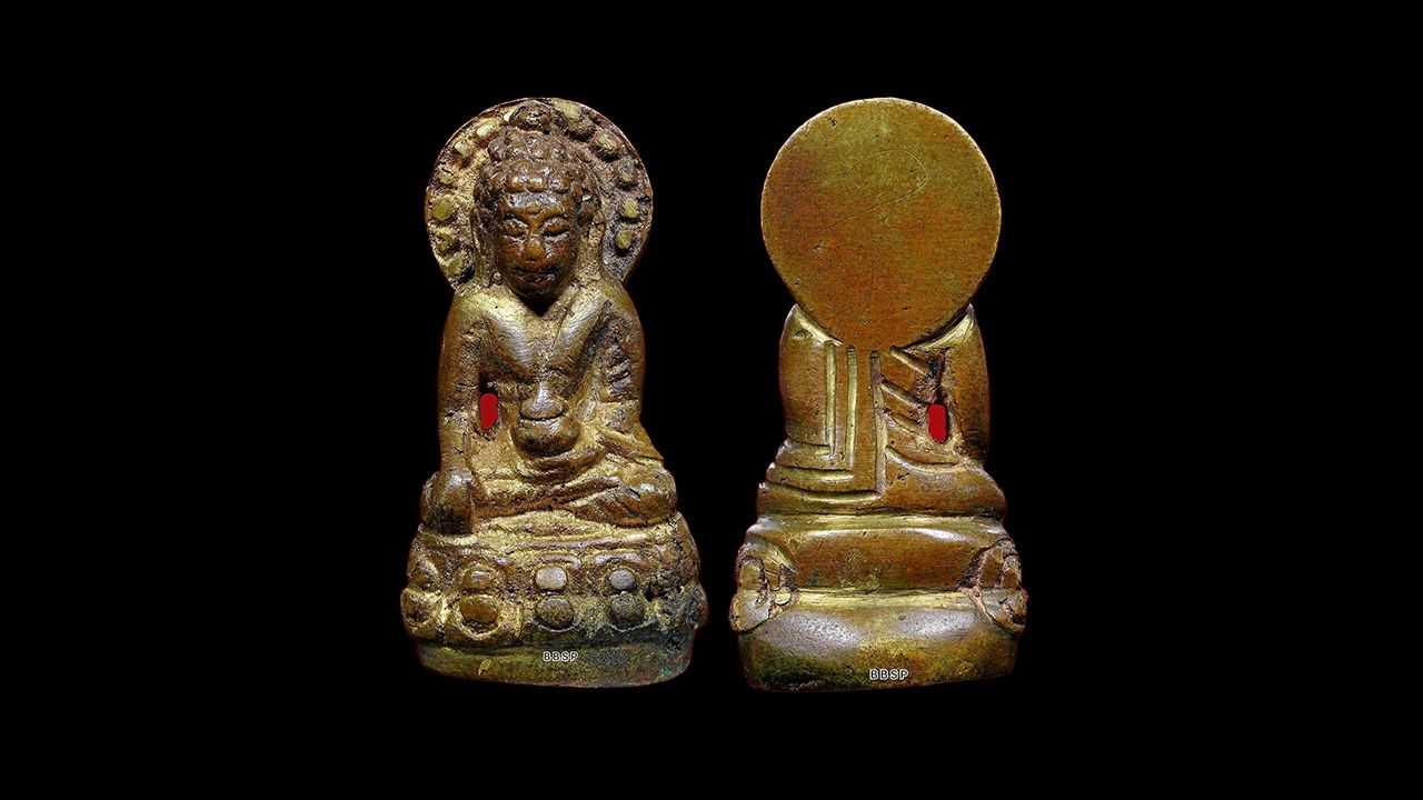 พระกริ่งนิรันตราย (ฟ้าผ่า) พ.ศ.๒๔๘๐ พระครูกัลยาณวิสุทธิ์ (กึ๋น) วัดดอน ยานนาวา ของบอมเบย์ สุพรรณ.