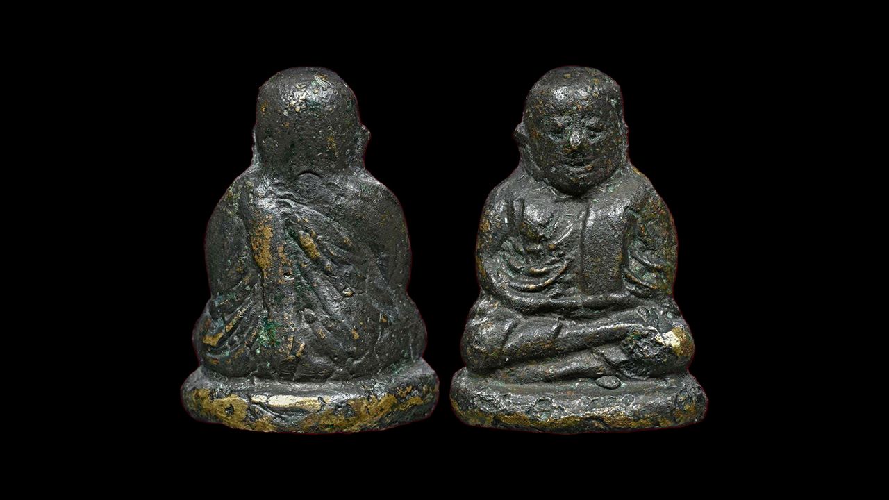 รูปเหมือนหล่อโบราณ พิมพ์ขี้ตา ๕ ชาย หลวงพ่อเงิน วัดบางคลาน ของ “กบ kerry”.