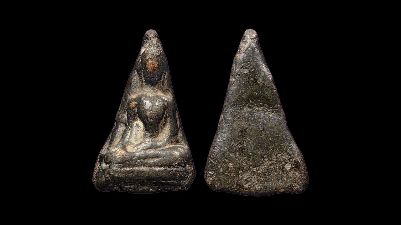 พระผงสุพรรณ (ยอดโถ) เนื้อชิน พิมพ์หน้าหนุ่ม วัดพระศรี รัตนมหาธาตุ ของดามส์ สุพรรณ.