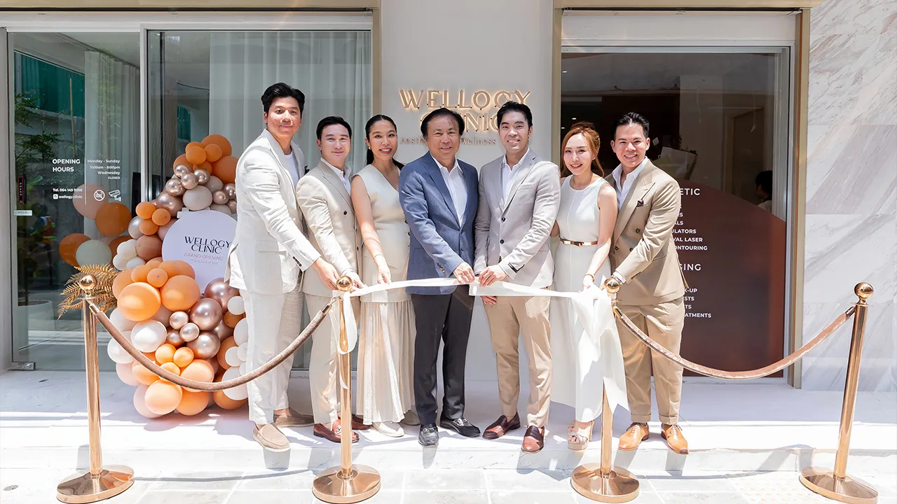 ครบวงจร ดร.กฤษณะ วจีไกรลาศ เป็นประธานเปิด “Wellogy Clinic” คลินิกเชี่ยวชาญเพื่อการดูแลสุขภาพและความงามอย่างล้ำลึกเฉพาะบุคคล โดยมี นพ.ฐิฏิ สมุทรรัตน์, นพ.ธัชพณ นภาวรรณ, ดร.วริศรา บุญเพ็ชร และ กษิดิศ วจีไกรลาศ มาร่วมงานด้วย ที่ซอยงามดูพลี วันก่อน.