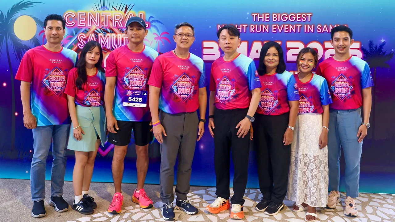 วิ่งกลางคืน ธีรุตม์ ศุภวิบูลย์ผล และ ดร.ณัฐกิตติ์ ตั้งพูลสินธนา จัดงาน “Central Samui Neon Run 2025” การแข่งขันวิ่งกลางคืนสุดยูนีคหนึ่งเดียวในเอเชีย สร้างปรากฏการณ์สีสันเรืองแสงบนเกาะสมุย โดยมี ณิชฐารัศม์ วาณิชย์เจริญ และ กิตติสตีเว่น ธาระพุทธิ มาร่วมวิ่งด้วย ที่เซ็นทรัล สมุย วันก่อน.