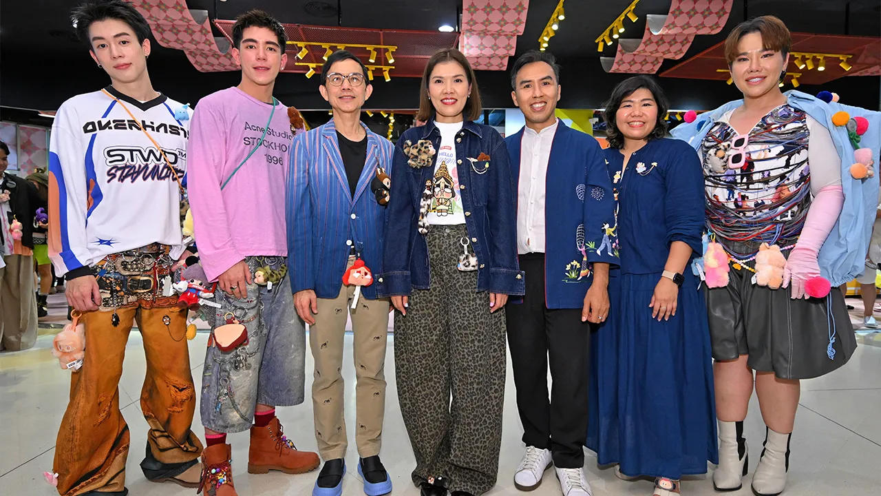 ที่เชียงใหม่ ศิริพร แผลงจันทึก จัดงานฉลองเปิด “POP-UP STORE” ของ POP MART แห่งแรกในภาคเหนือ โดยมี วีรพงศ์ ฤทธิ์รอด, พรเทพ อรรถกิจไพศาล, มณีจันทร์ สมิทธิสมบูรณ์, มนธภูมิ สุมนวรางกูร และ ชยภัค ตันประยูร มาร่วมงานด้วย ที่เซ็นทรัล เชียงใหม่ วันก่อน.