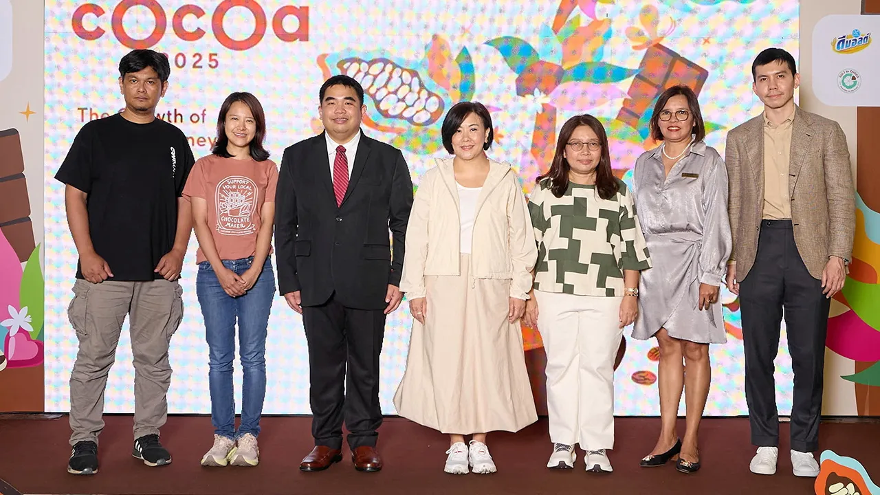 อย่าพลาด ขวัญแก้ว สิริจินดา และ ดร.กิตติโชติ ศุภกำเนิด เปิดงาน “THAILAND CRAFT COCOA 2025” รวมผลิตภัณฑ์โกโก้จากแหล่งปลูกคุณภาพทั่วประเทศ จัดถึง 25 พ.ค. โดยมี มณีรัตน์ กัลยานวัตร์ และ ศศธร ศรีวุฒิชาญ มาร่วมงานด้วย ที่เซ็นทรัลเวิลด์ วันก่อน.