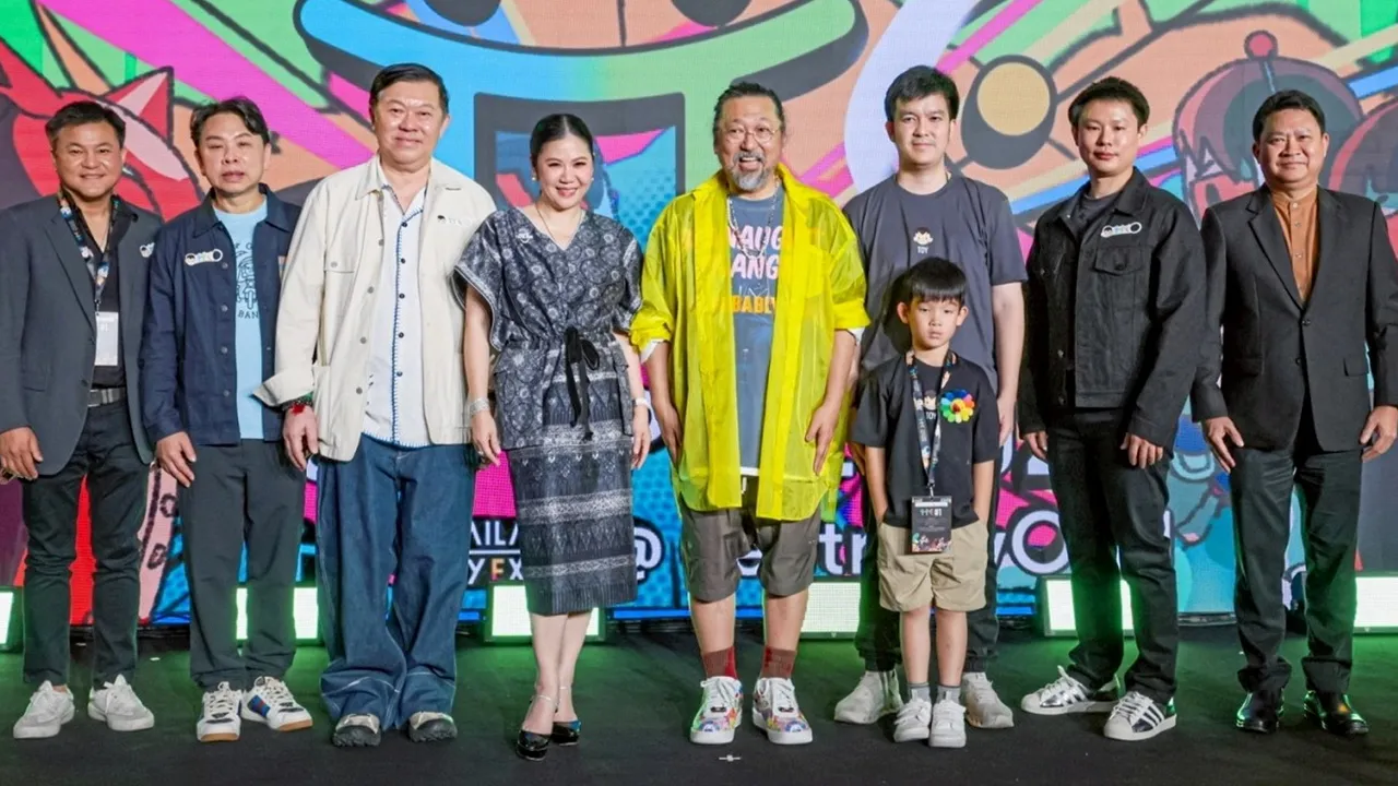 ของเล่น ฐาปนีย์ เกียรติไพบูลย์, พงศธร ธรรมวัฒนะ, พิชัย จิราธิวัฒน์ และ ดร.ณัฐกิตติ์ ตั้งพูลสินธนา เปิดงาน “TTE 2025 Thailand Toy Expo” ครั้งที่ 13 มหกรรมของเล่น อาร์ตทอยและของสะสม โดยมี วิรัตน์ มนัสสนิทวงศ์ และ ถกลเกียรติ วีรวรรณ มาร่วมงานด้วย ที่เซ็นทรัลเวิลด์ วันก่อน.