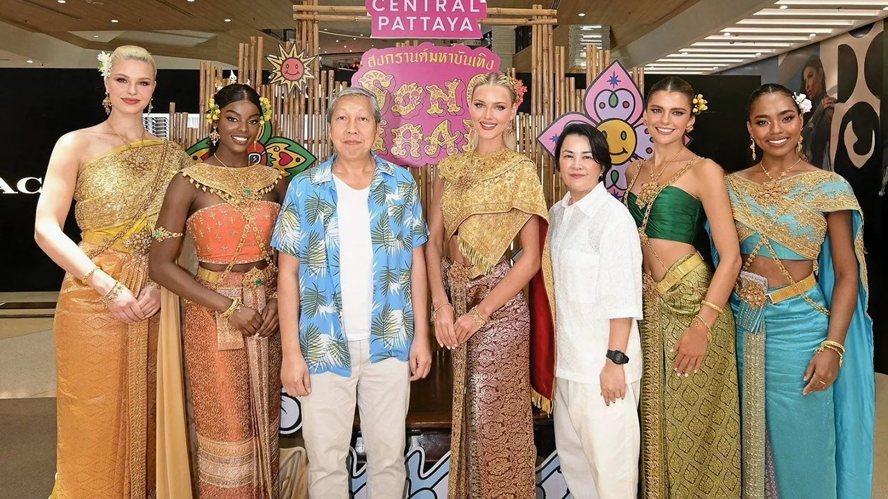 ชุ่มฉ่ำ ขวัญชัย บุญอารีย์ เปิดงาน “วันไหลสงกรานต์” หนึ่งในเทศกาลสงกรานต์ยิ่งใหญ่ผสานวัฒนธรรม ดนตรี และกิจกรรมสาดน้ำสุดชุ่มฉ่ำ โดยมี พรพรรณ ณ ป้อมเพชร, วิกตอเรีย เคียร์ เธลวิก, ชิดิมมา อะเดตชินา และ เชลซี มานาโล มาร่วมงานด้วย ที่เซ็นทรัล พัทยา วันก่อน.