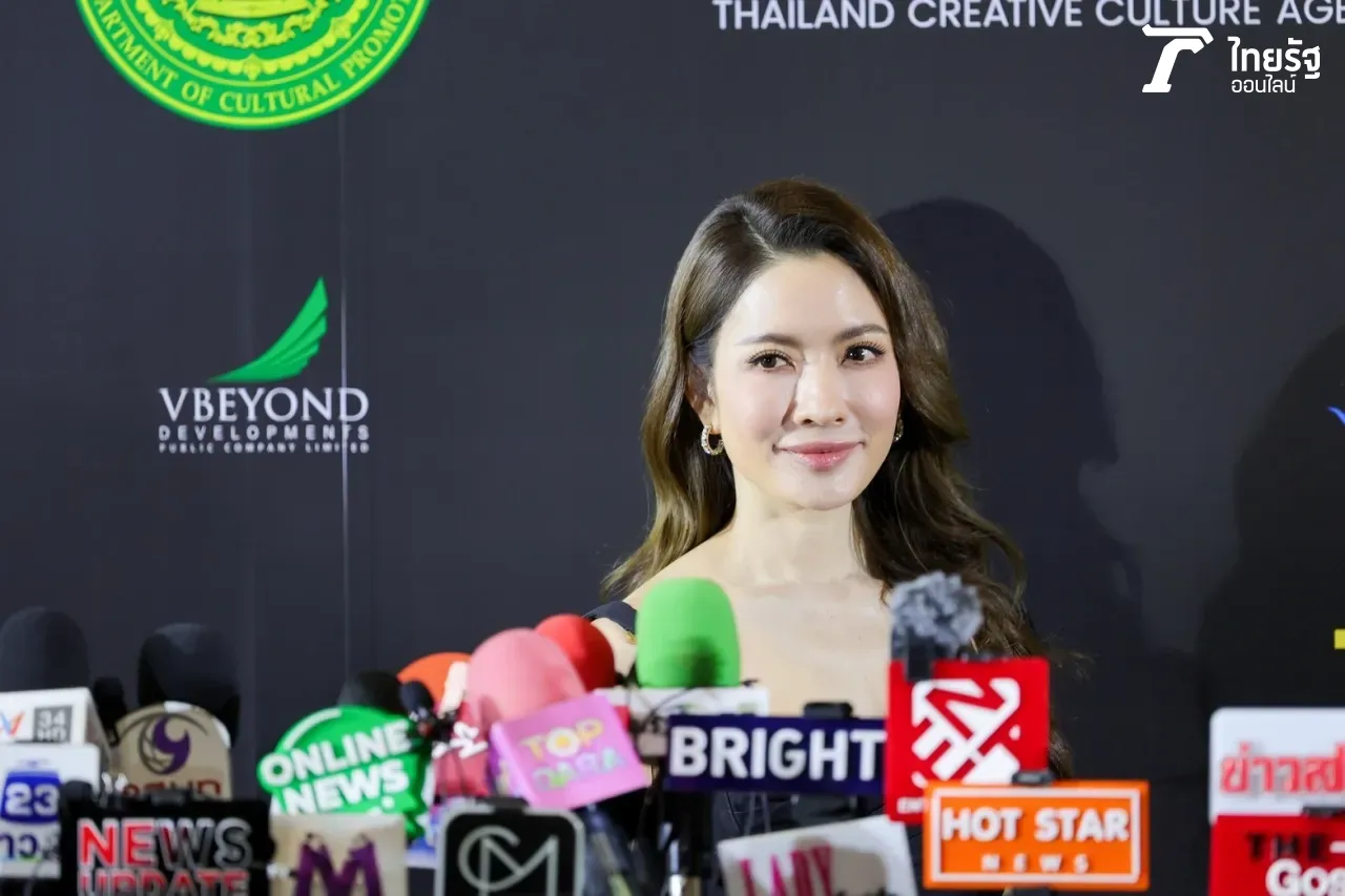 แอฟ ทักษอร ตอบแซ่บ หลังชาวเน็ตจับผิดมองแววตา นนกุล เปลี่ยนไปคล้ายหมดรัก