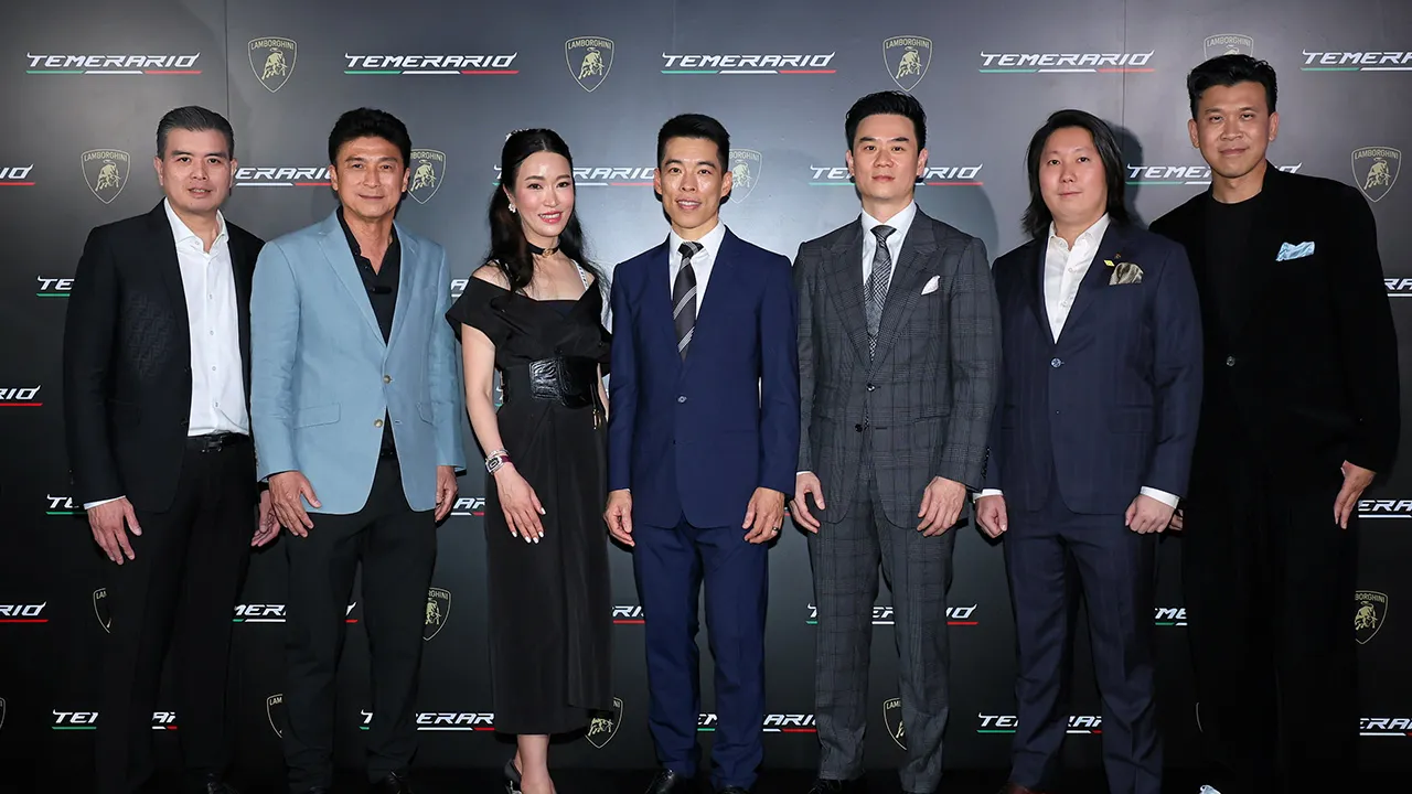 ขับเพลิน - อภิชาติ ลีนุตพงษ์ จัดงานฉลองเปิดตัว “LAMBORGHINI TEMERARIO” ซุปเปอร์สปอร์ตคาร์ปลั๊กอินไฮบริดสมรรถนะสูงรุ่นล่าสุด โดยมี ม.ล.พลอยนภัส ลีนุตพงษ์, ภานุเมศ จงกลรัตนาภรณ์, ปิยะเลิศ ใบหยก และ วิศรุต รังษีสิงห์พิพัฒน์ มาร่วมงานด้วย ที่ รร.โฟร์ซีซั่นส์ วันก่อน.