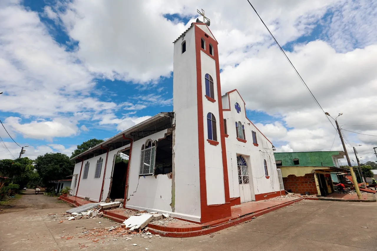 โบสถ์ในเมืองปาราเตบูเอโนได้รับความเสียหายจากแผ่นดินไหวเมื่อ 8 มิ.ย. 2568